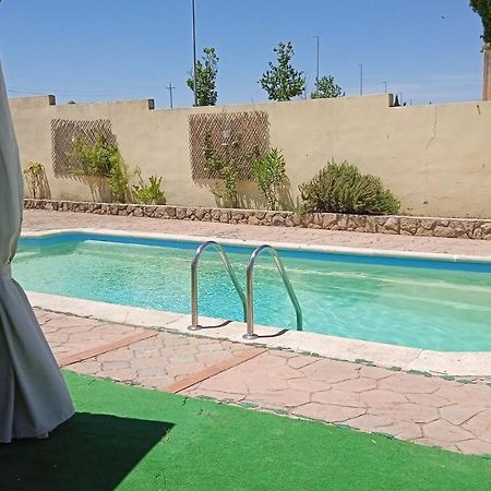 Orion Apartamento Torrejón el Rubio Exterior foto